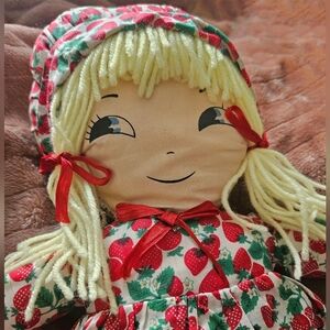 Vintage VTG Strawberry Shortcake Rag Doll 20" GANZ Bros
